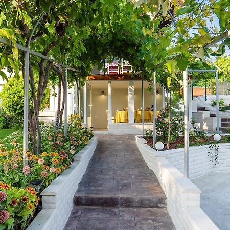 Casa De La Mare - Albena Villa Luaran gambar