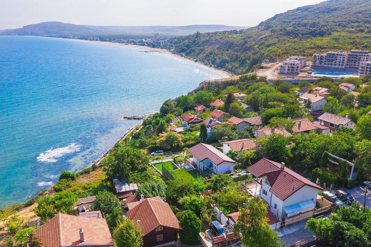 Casa De La Mare - Albena Villa Luaran gambar